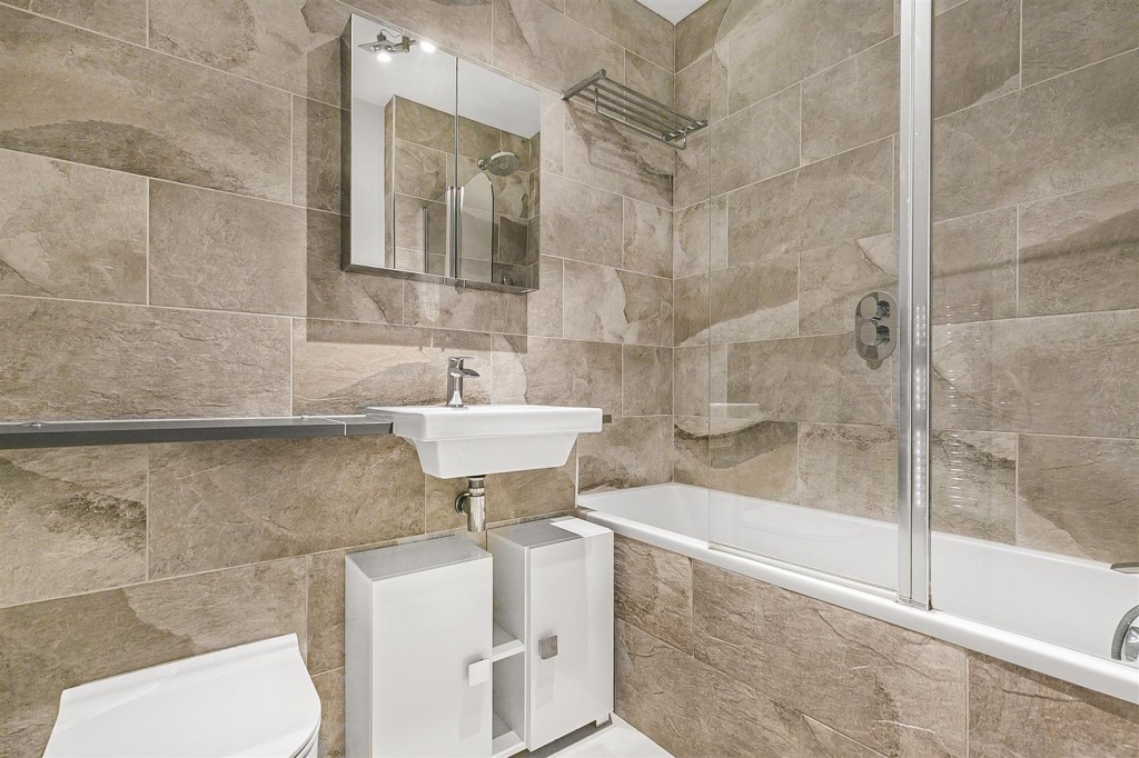 Brodie Court, Newport Road, Leyton London, E10