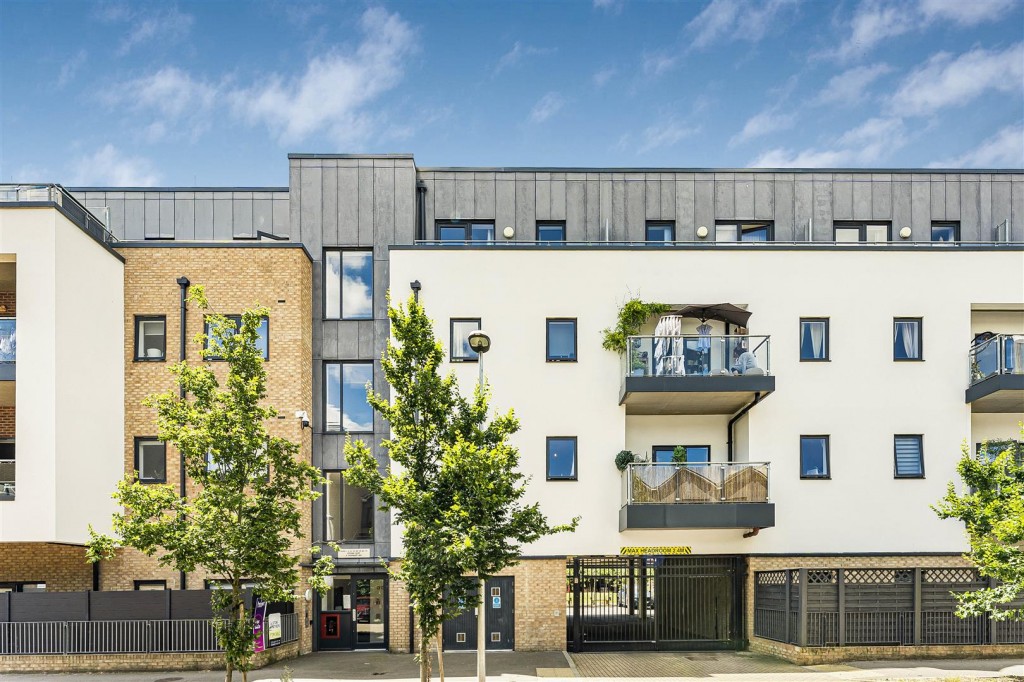 Bodium Court, Thornbury Way, Walthamstow, London, E17