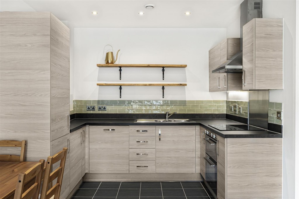 Bodium Court, Thornbury Way, Walthamstow, London, E17