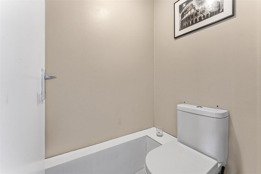 Riverhead Close, Walthamstow, London, E17
