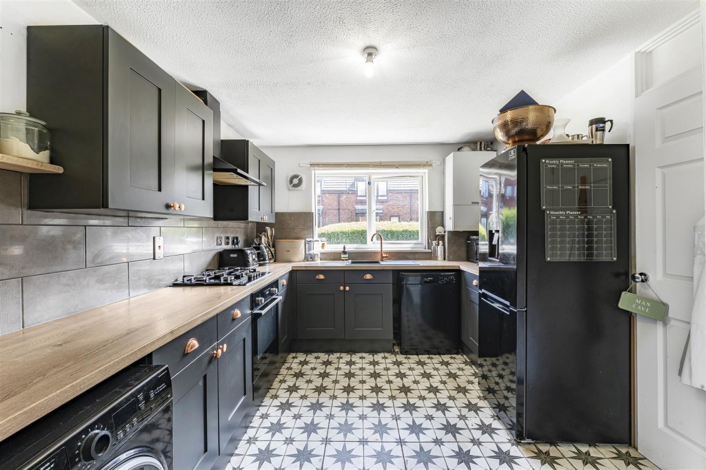 Riverhead Close, Walthamstow, London, E17