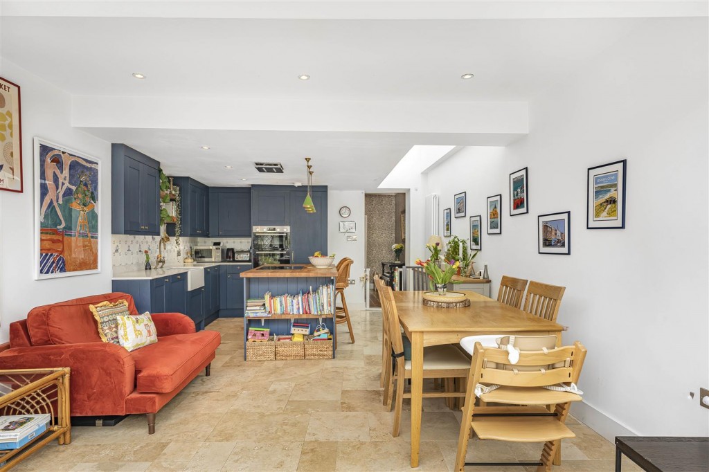 Milton Road, Walthamstow, London, E17