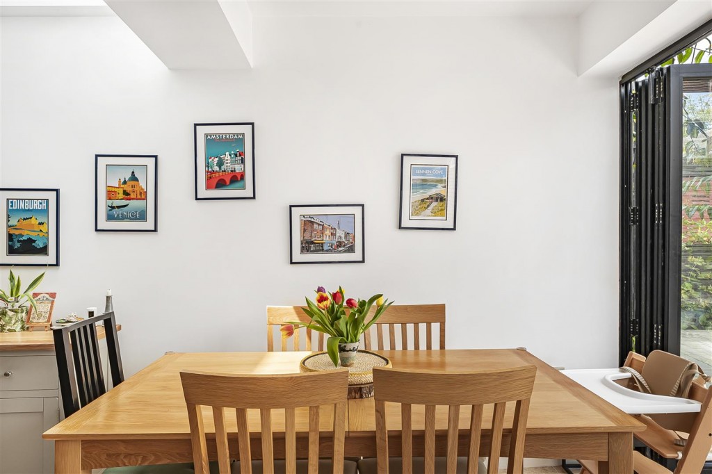 Milton Road, Walthamstow, London, E17