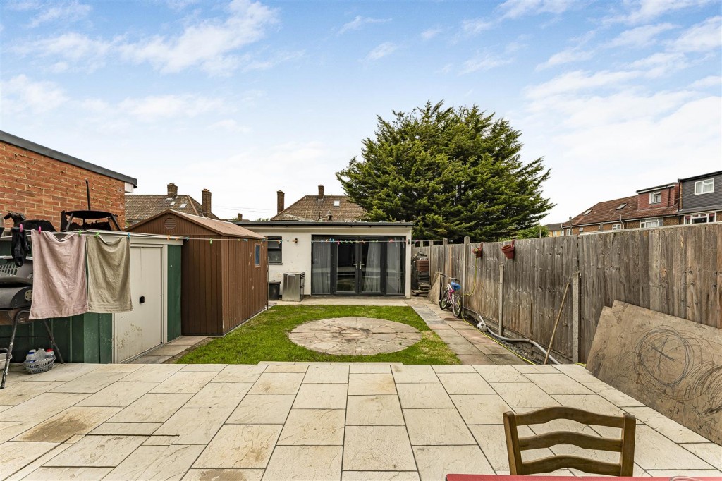 Keir Hardie Way, Barking, Essex, IG11