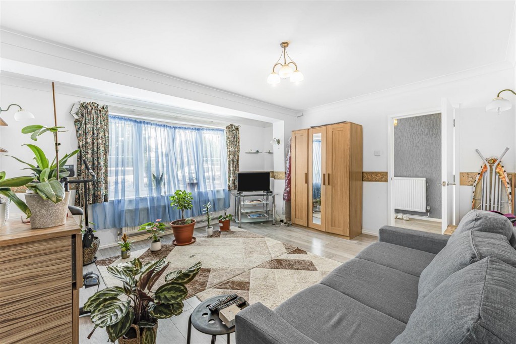 Keir Hardie Way, Barking, Essex, IG11