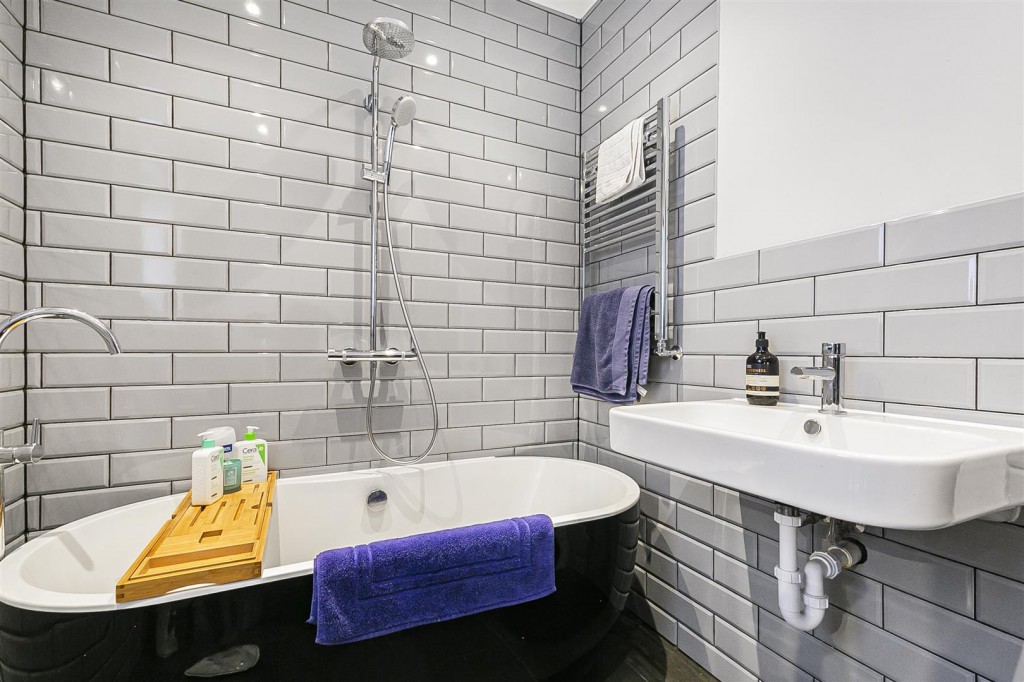 Carnarvon Road, Leyton, London, E10