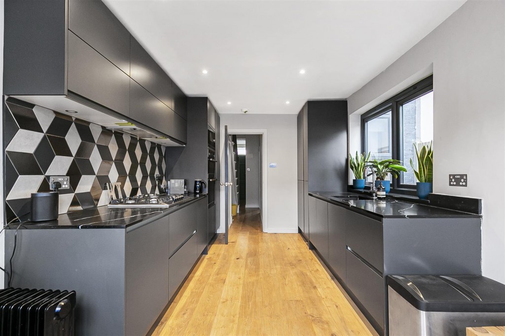 Carnarvon Road, Leyton, London, E10
