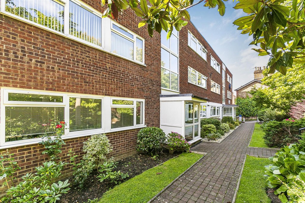 The Willows, High Road, Loughton, Essex, IG10