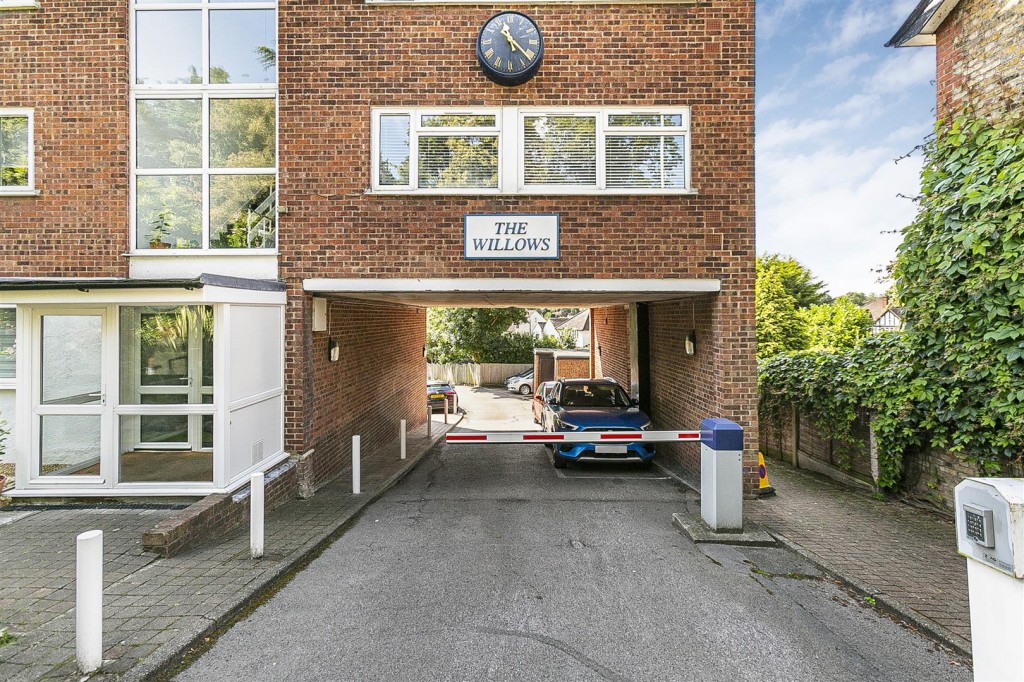The Willows, High Road, Loughton, Essex, IG10