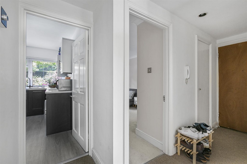 The Willows, High Road, Loughton, Essex, IG10