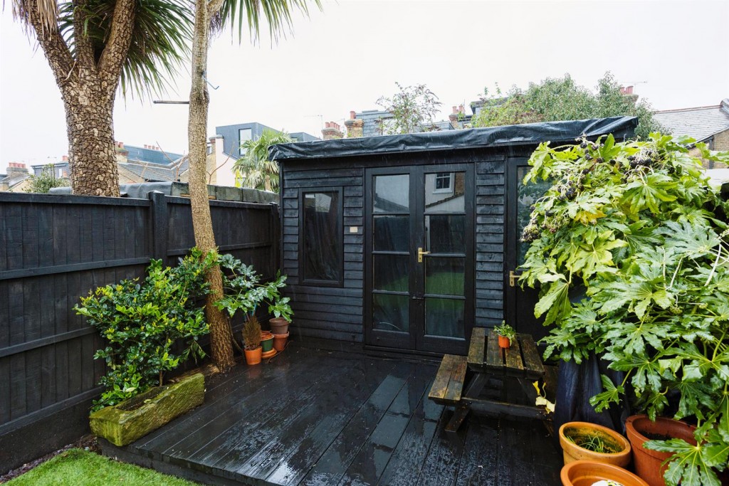 Oakdale Road, Leytonstone, London, E11