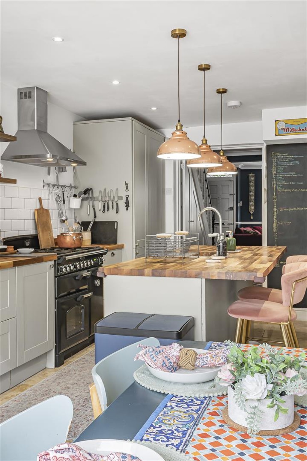 St. John's Road, Walthamstow, London, E17