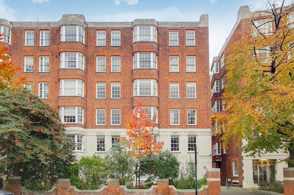 Matlock Court, Kensington Park Road, London, W11 3BS