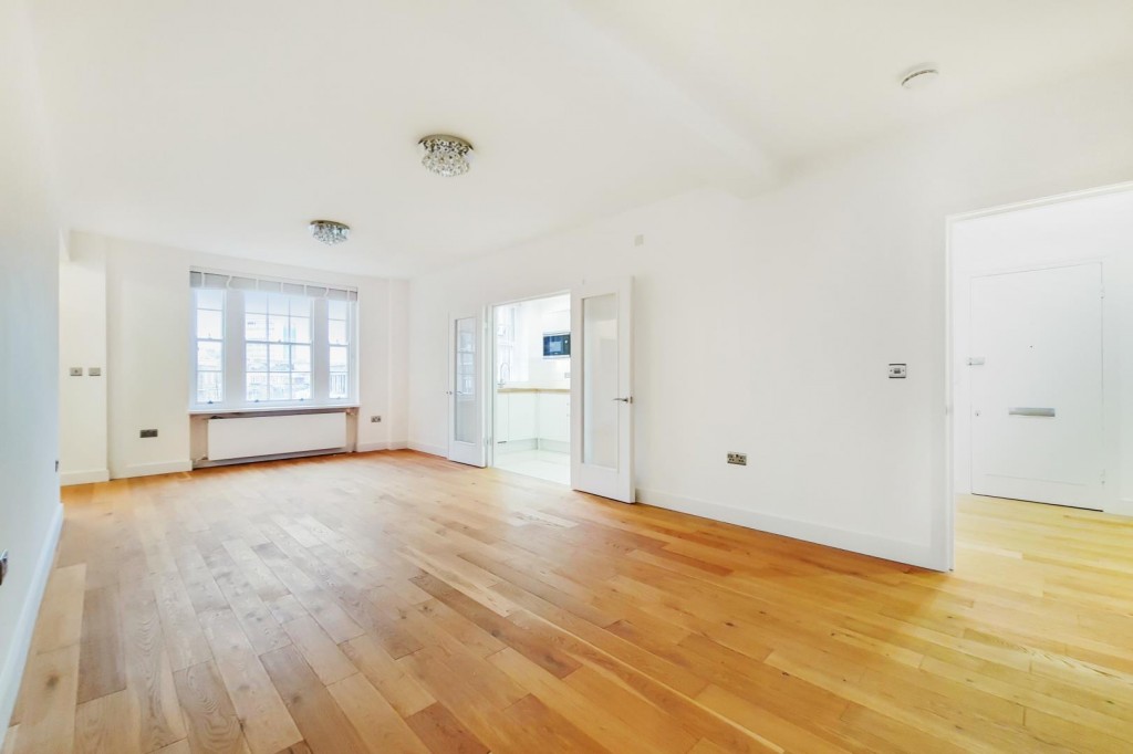 Matlock Court, Kensington Park Road, London, W11 3BS