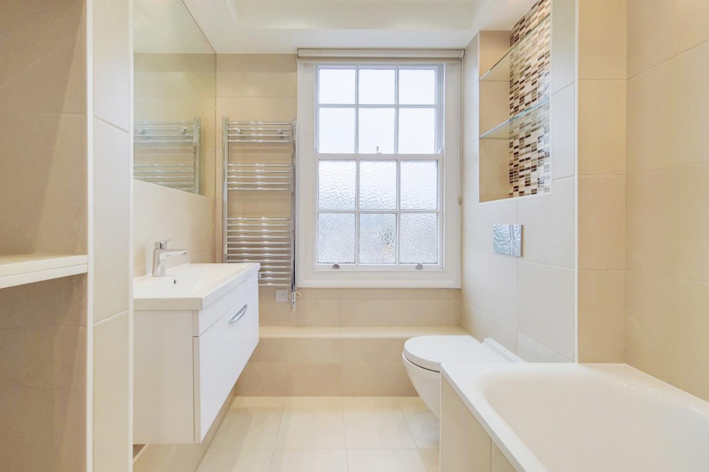 Matlock Court, Kensington Park Road, London, W11 3BS