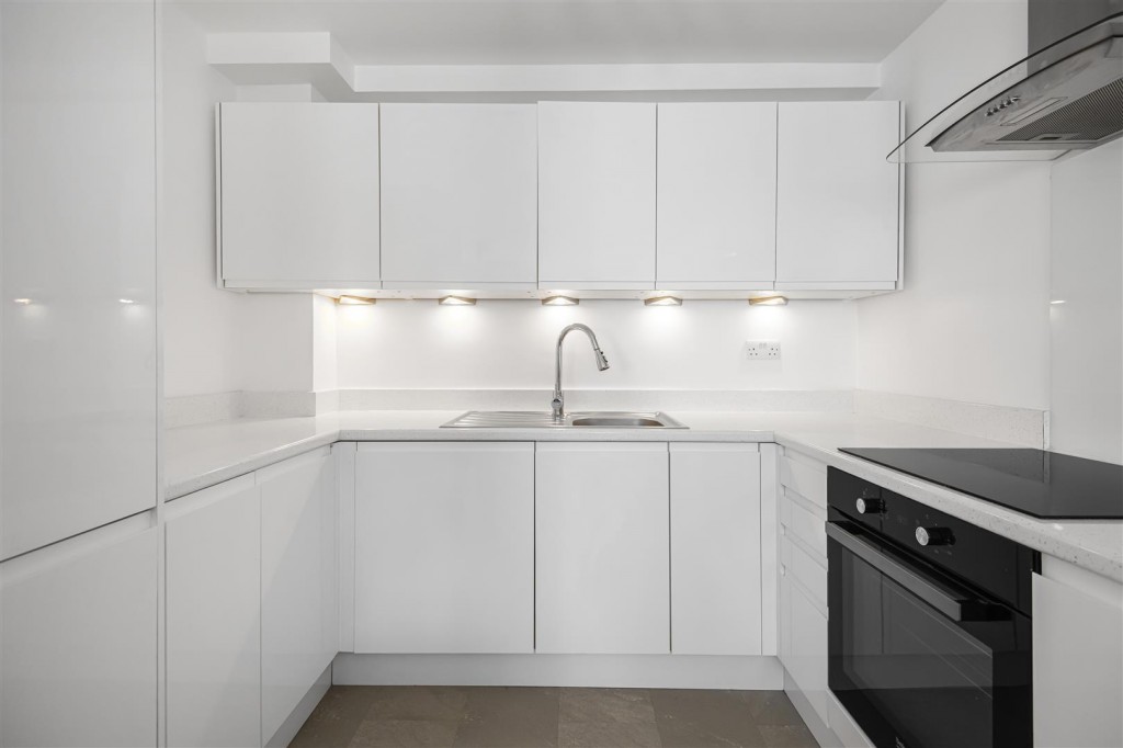 Liden Close, Walthamstow, London, E17