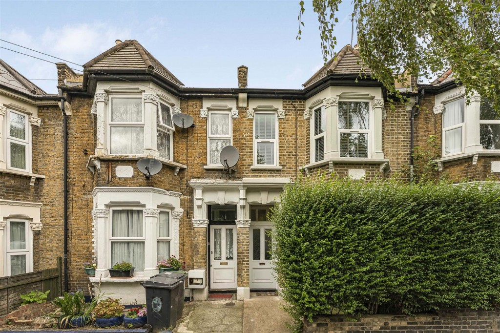 Third Avenue, Walthamstow, London, E17