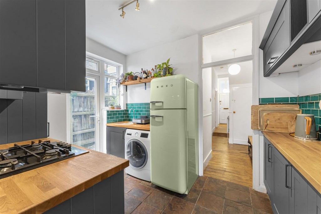 Third Avenue, Walthamstow, London, E17