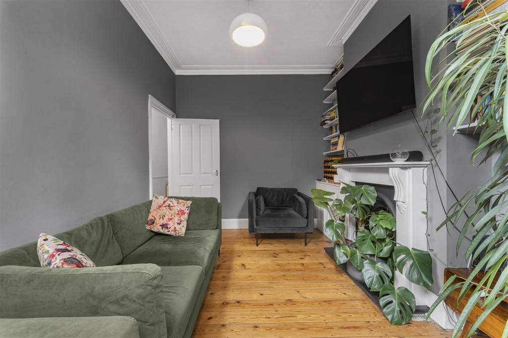 Third Avenue, Walthamstow, London, E17