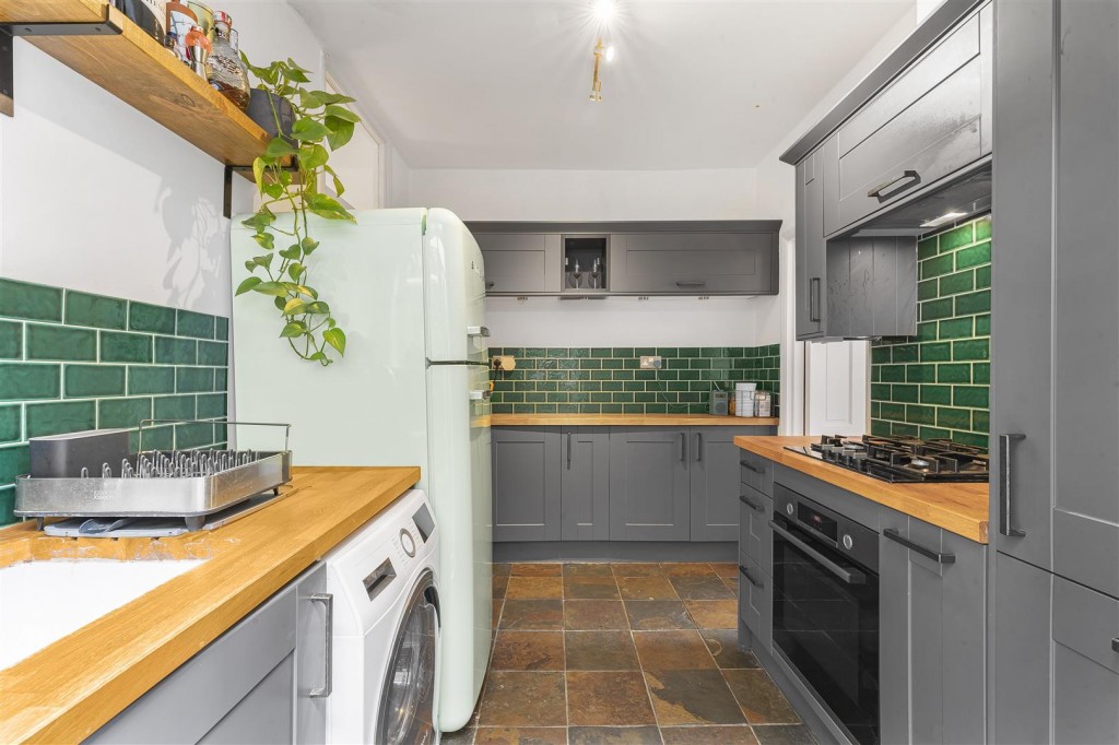 Third Avenue, Walthamstow, London, E17