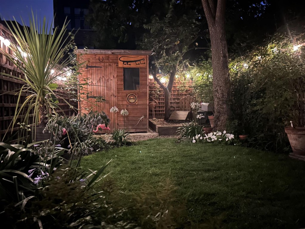 Wellington Road, Walthamstow, London, E17