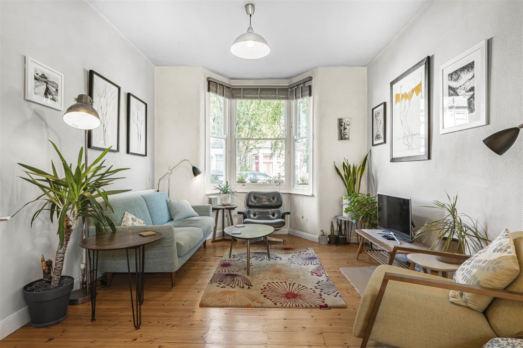 Wellington Road, Walthamstow, London, E17