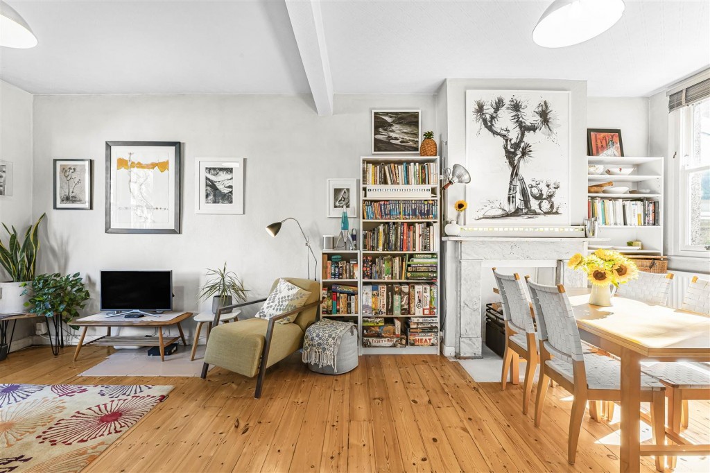 Wellington Road, Walthamstow, London, E17