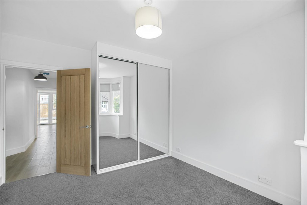 Rosslyn Avenue, Chingford, London, E4