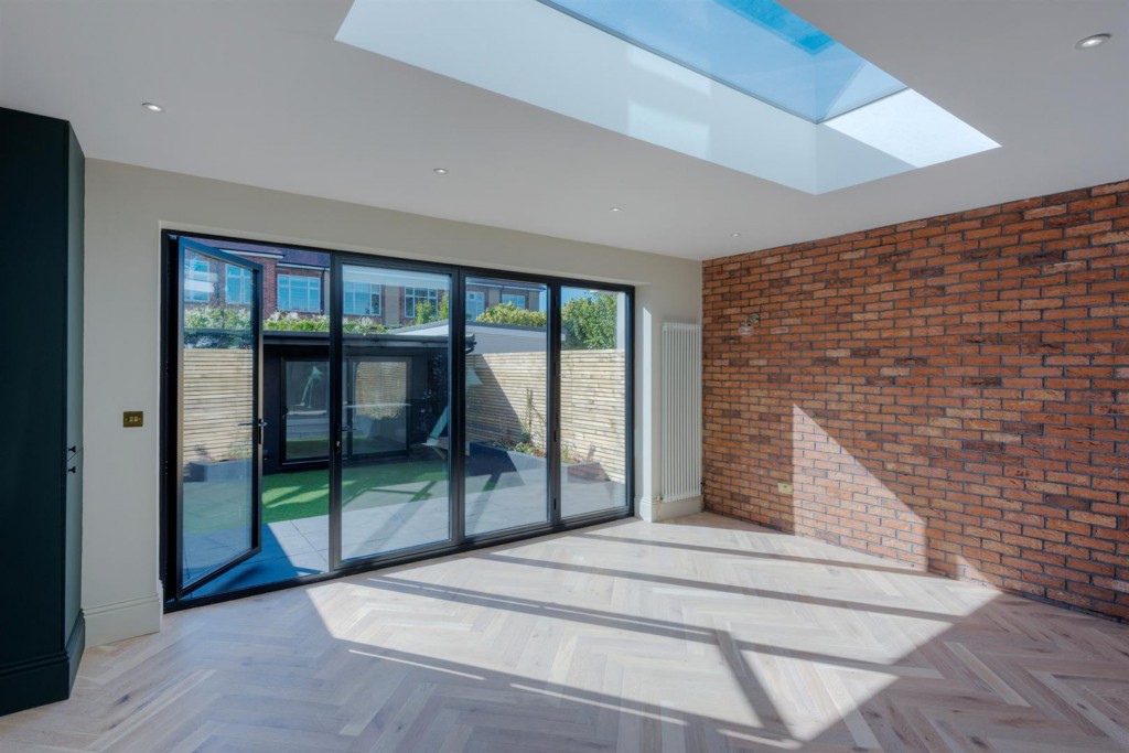Nottingham Road, Leyton, London, E10