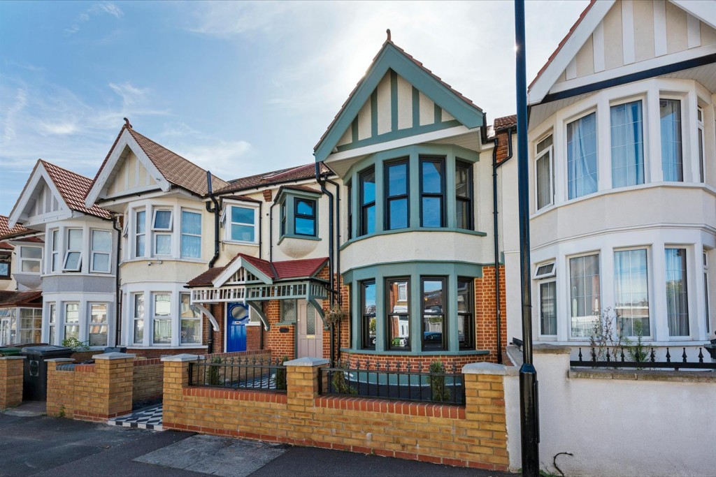 Nottingham Road, Leyton, London, E10
