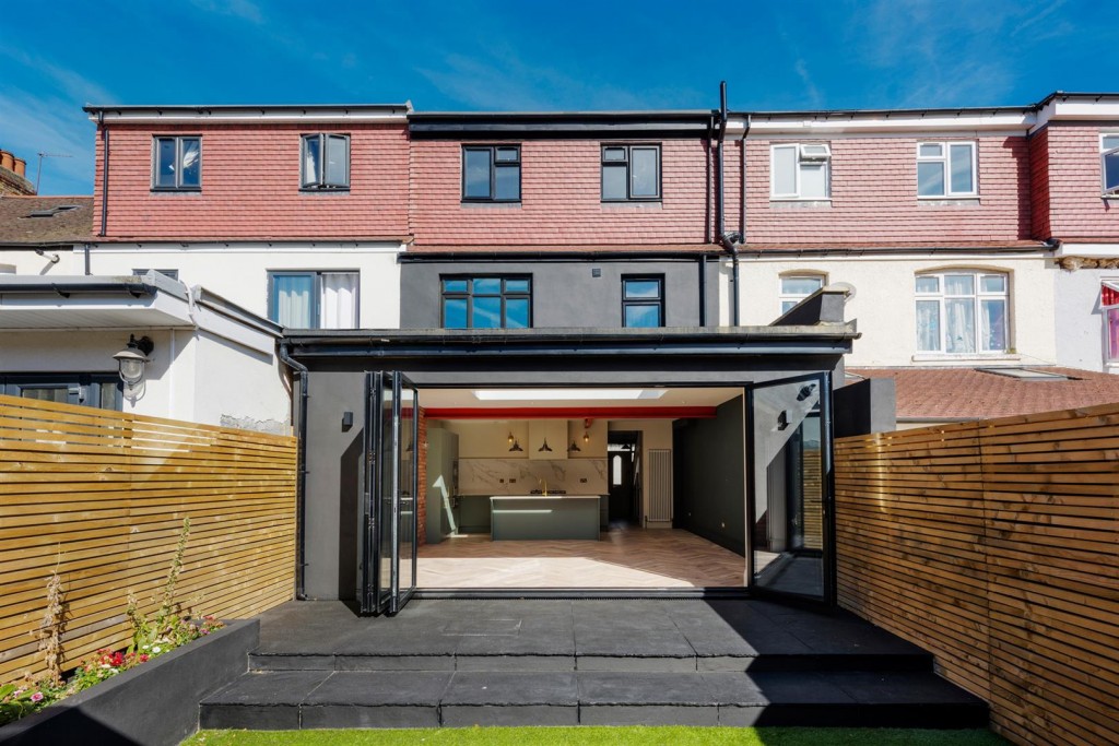 Nottingham Road, Leyton, London, E10