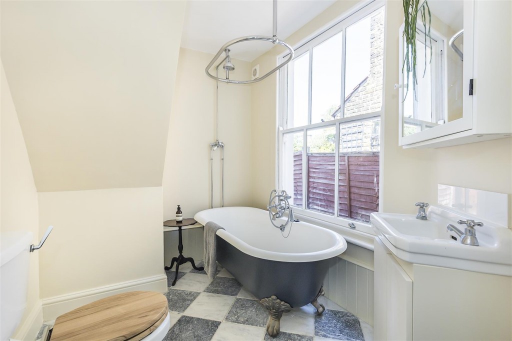 Newport Road, Leyton, London, E10