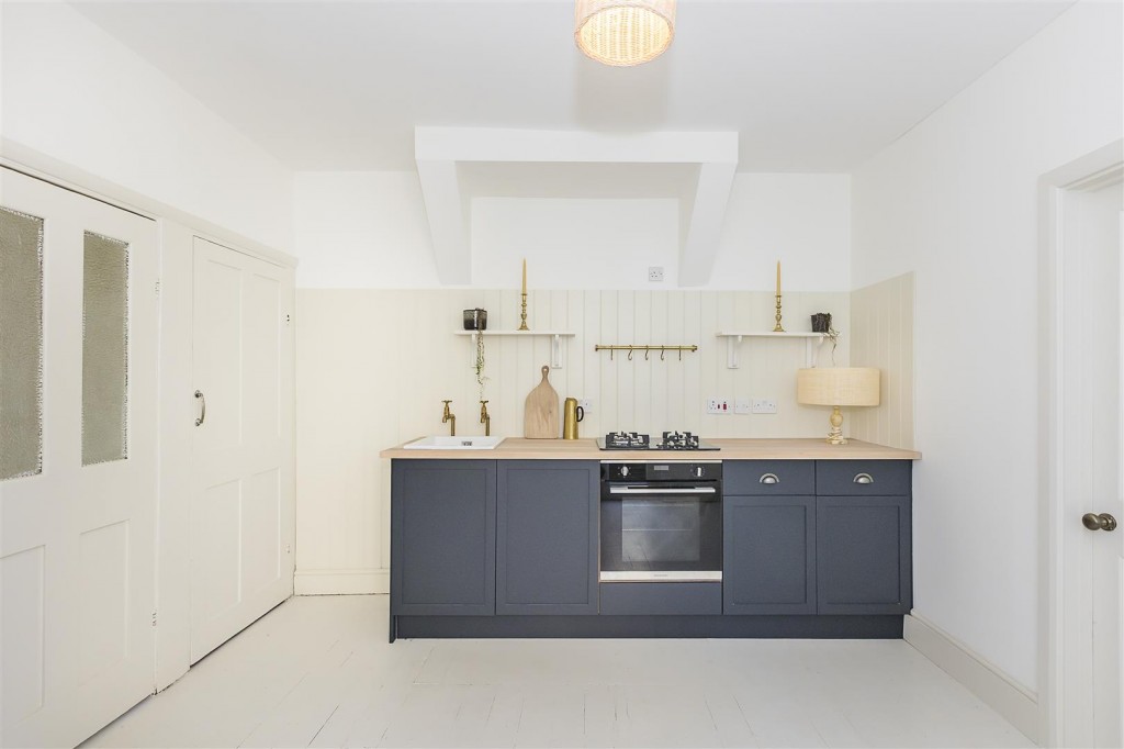 Newport Road, Leyton, London, E10