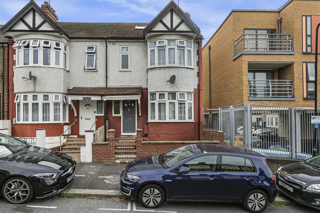 Hurst Road, Walthamstow, London, E17