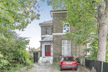 Shernhall Street, Walthamstow, London, E17