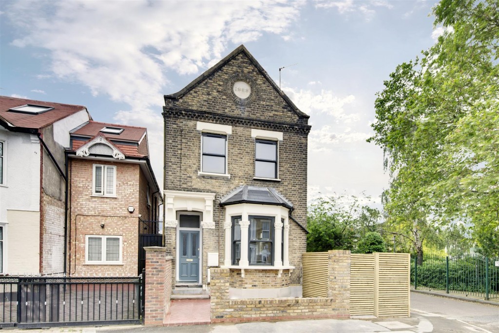 Cambrian Road, Leyton, London, E10