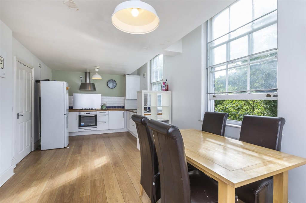 St. Mary Road, Walthamstow, London, E17