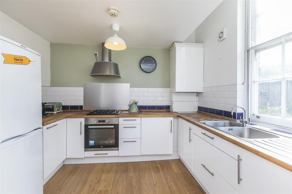 St. Mary Road, Walthamstow, London, E17