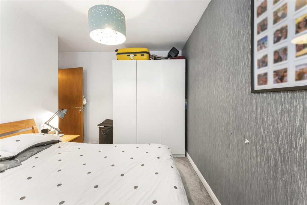 Summit Road, Walthamstow, London, E17