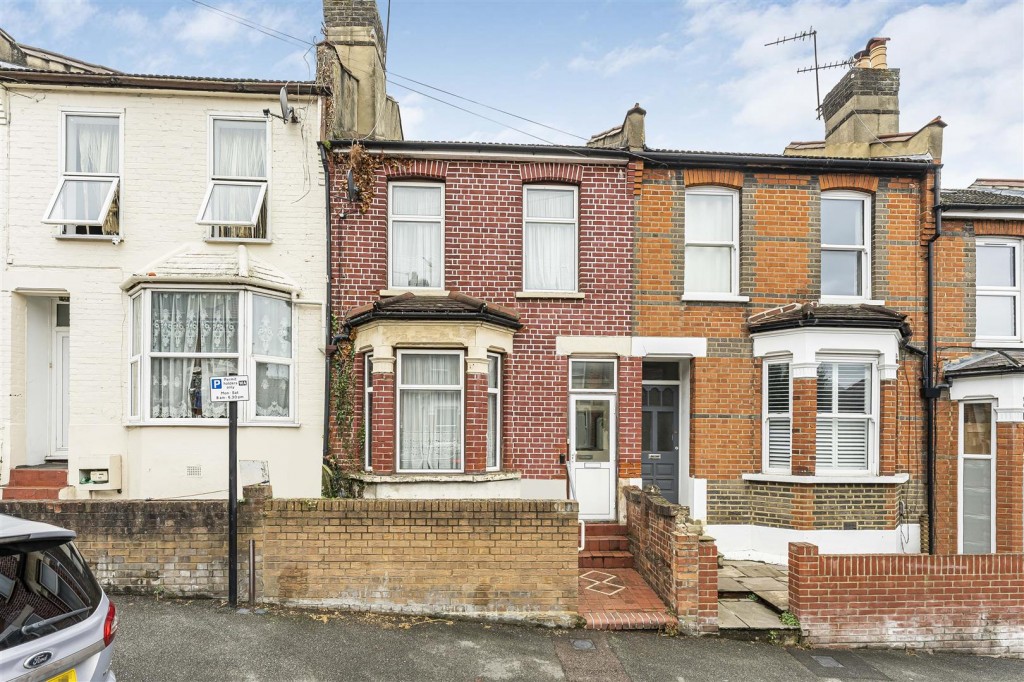Luton Road, Walthamstow, London, E17
