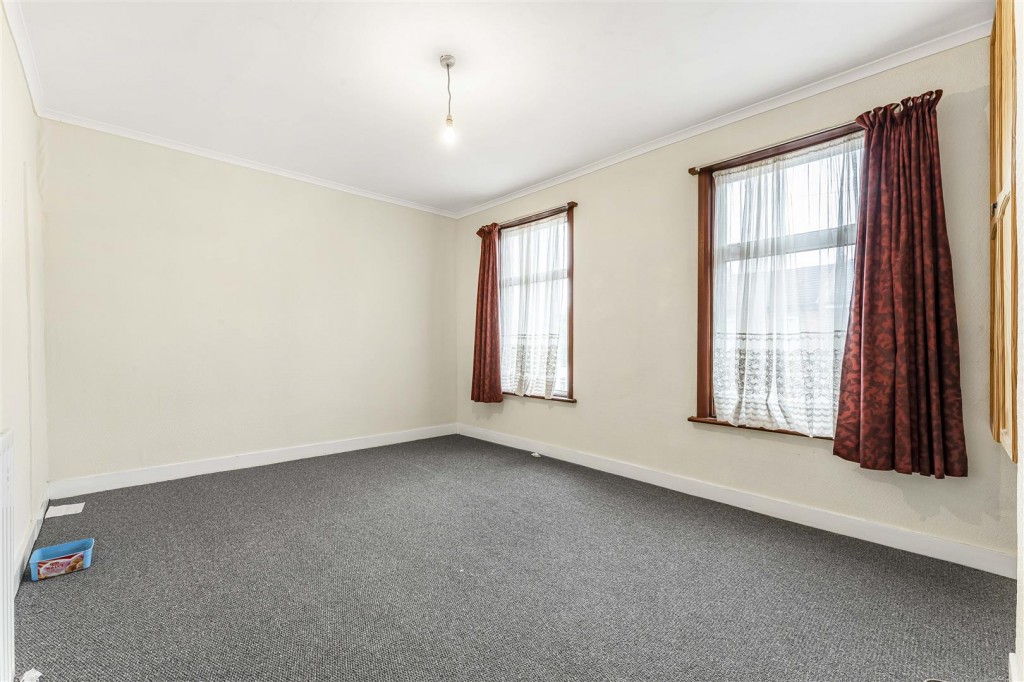 Luton Road, Walthamstow, London, E17