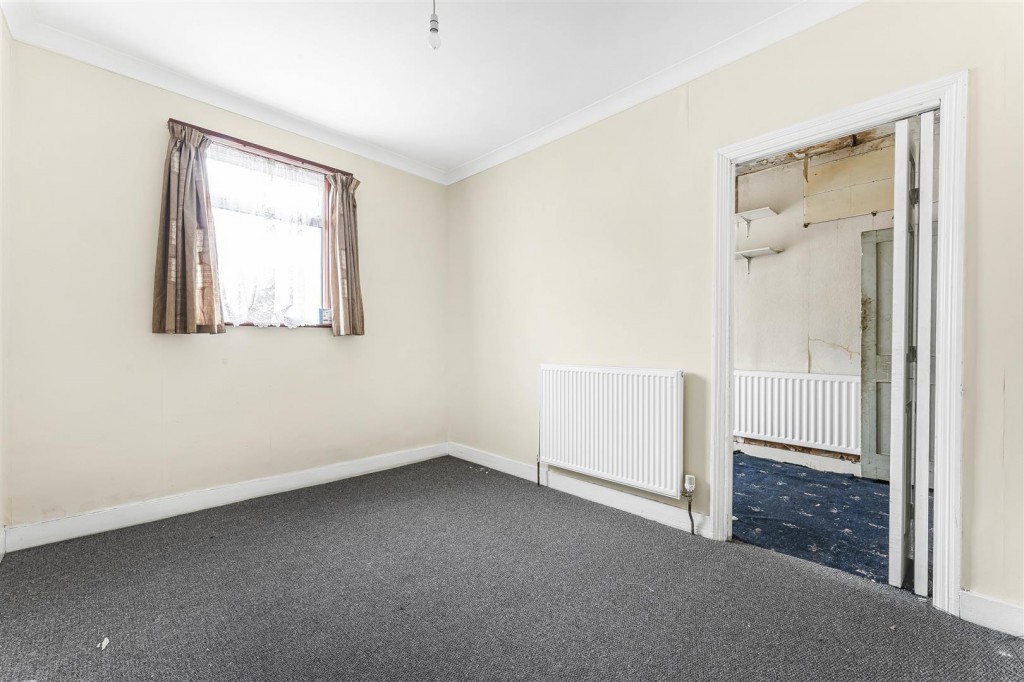 Luton Road, Walthamstow, London, E17