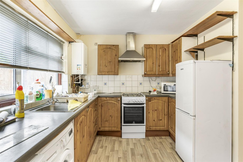 Luton Road, Walthamstow, London, E17
