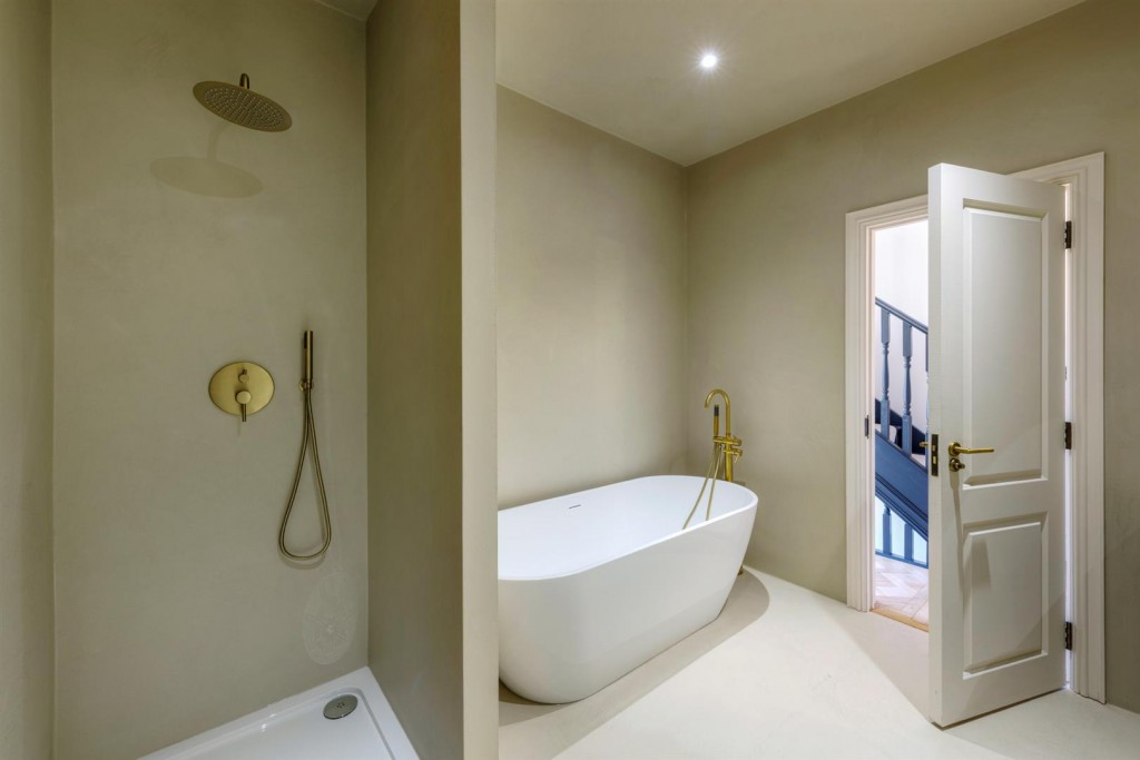South Birkbeck Road, Leytonstone, London, E11