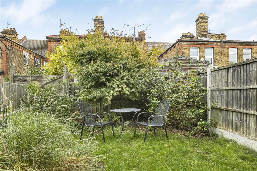 Perth Road, Walthamstow, London, E17