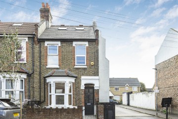 Gainsford Road, Walthamstow, London, E17