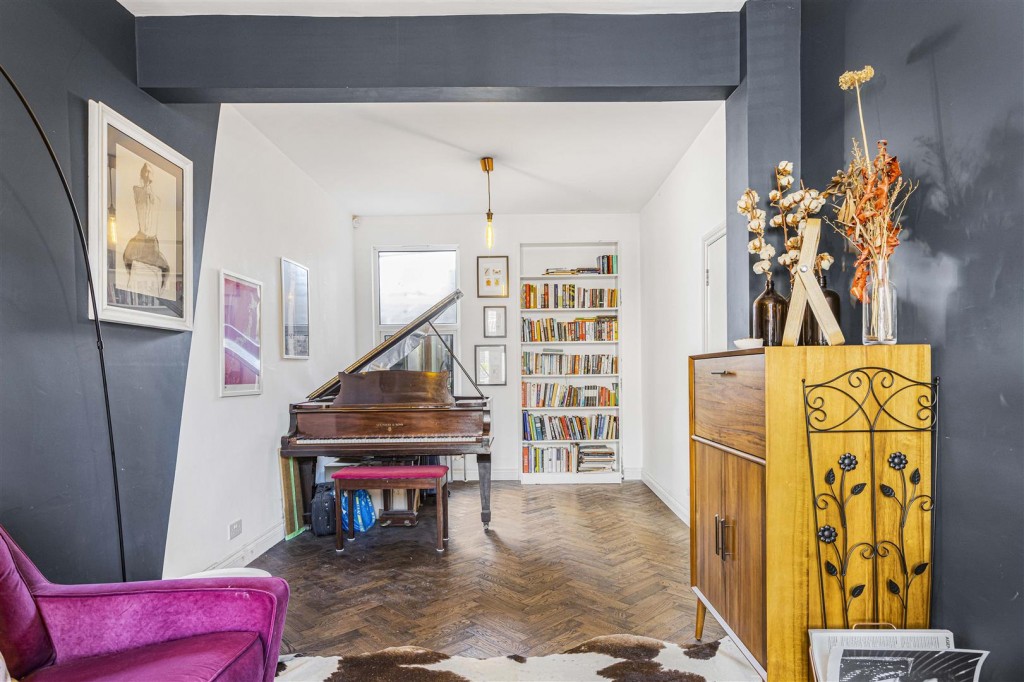 Gainsford Road, Walthamstow, London, E17