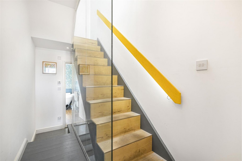 Gainsford Road, Walthamstow, London, E17
