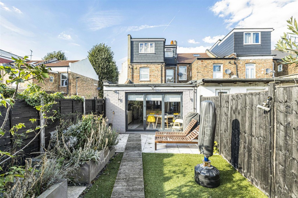 Gainsford Road, Walthamstow, London, E17