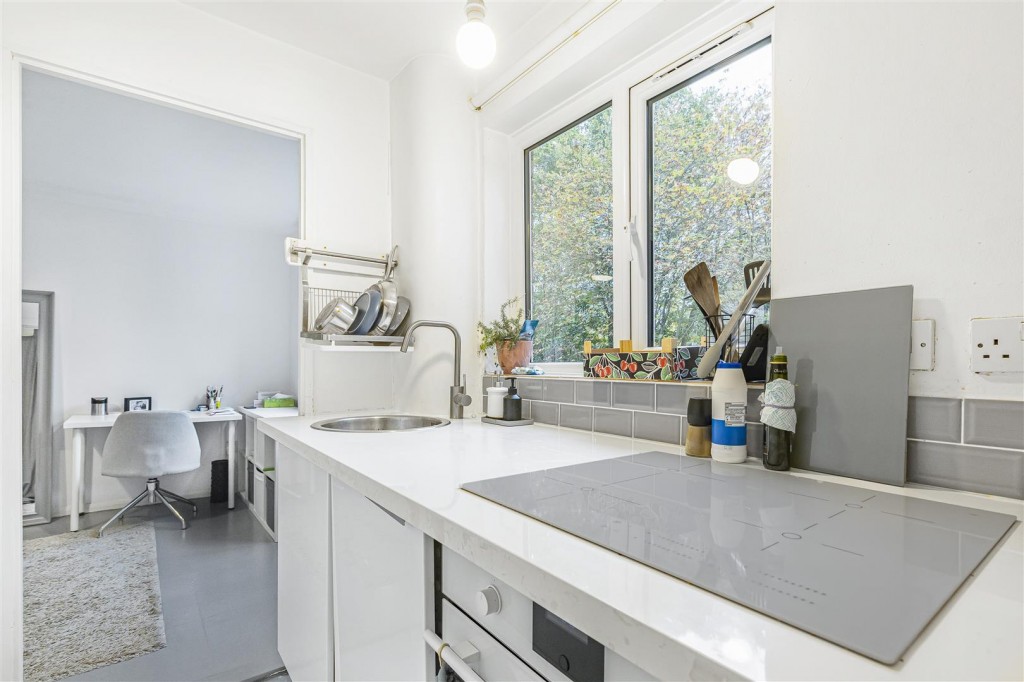 Greenacre Gardens, Walthamstow, London, E17